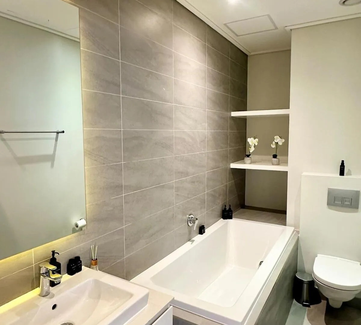 Stonehill Waterfront Views Apartment Cape Town